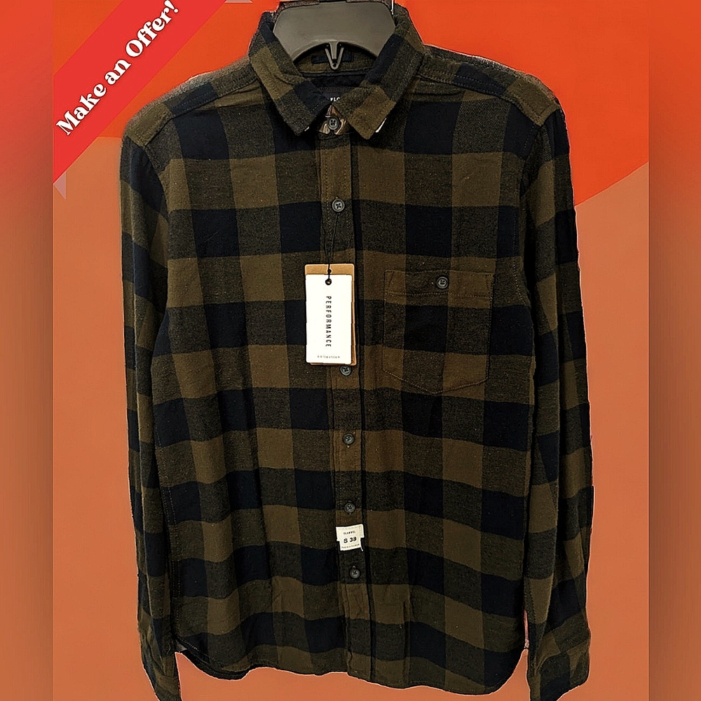 Denim & Flower Button Flannel! Brand New! Size: S. Open to reasonable offers